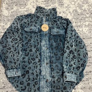 COPY - Blue cheetah flannel